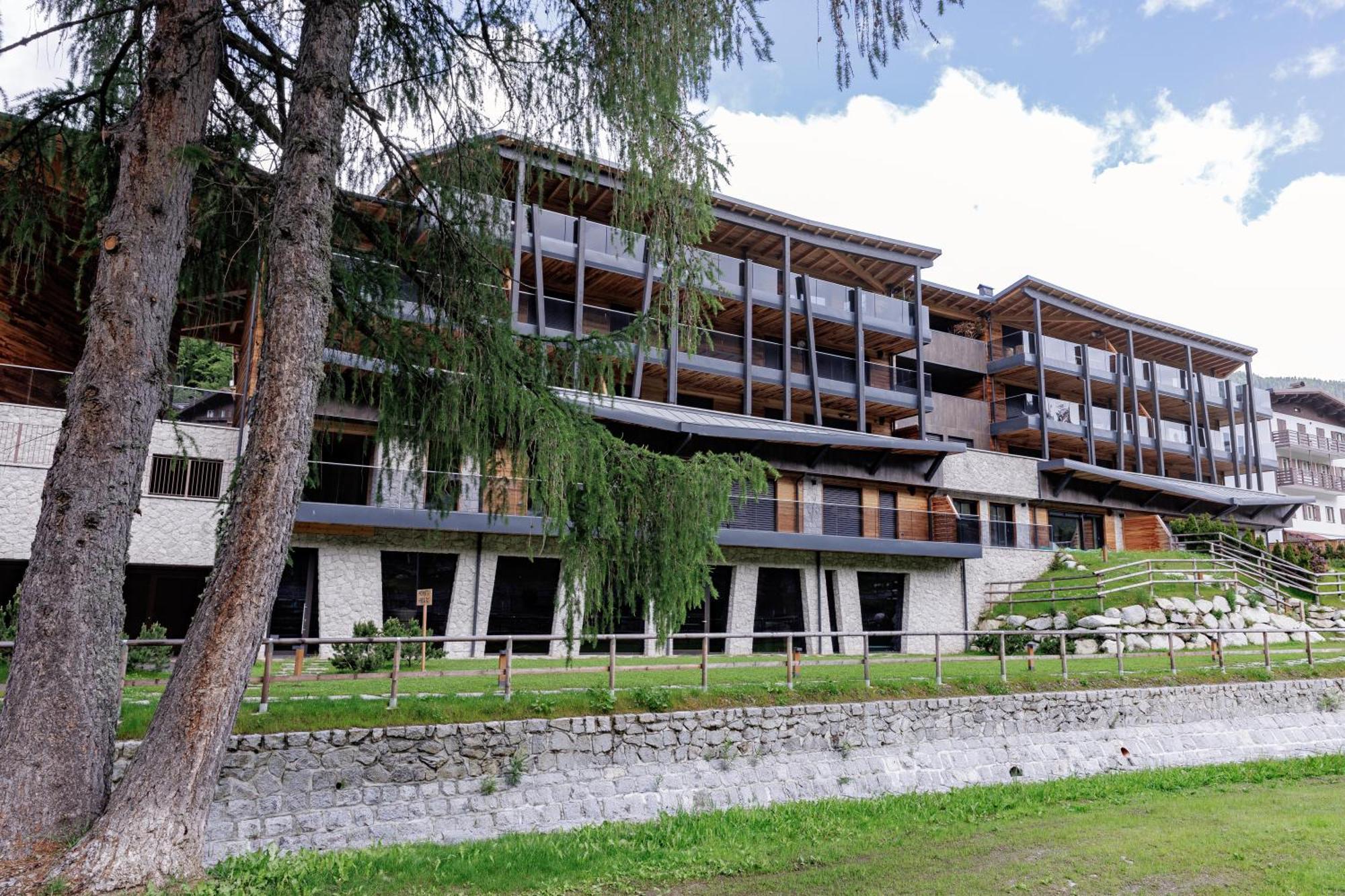 Campiglio Wood Apartment Madonna di Campiglio Luaran gambar