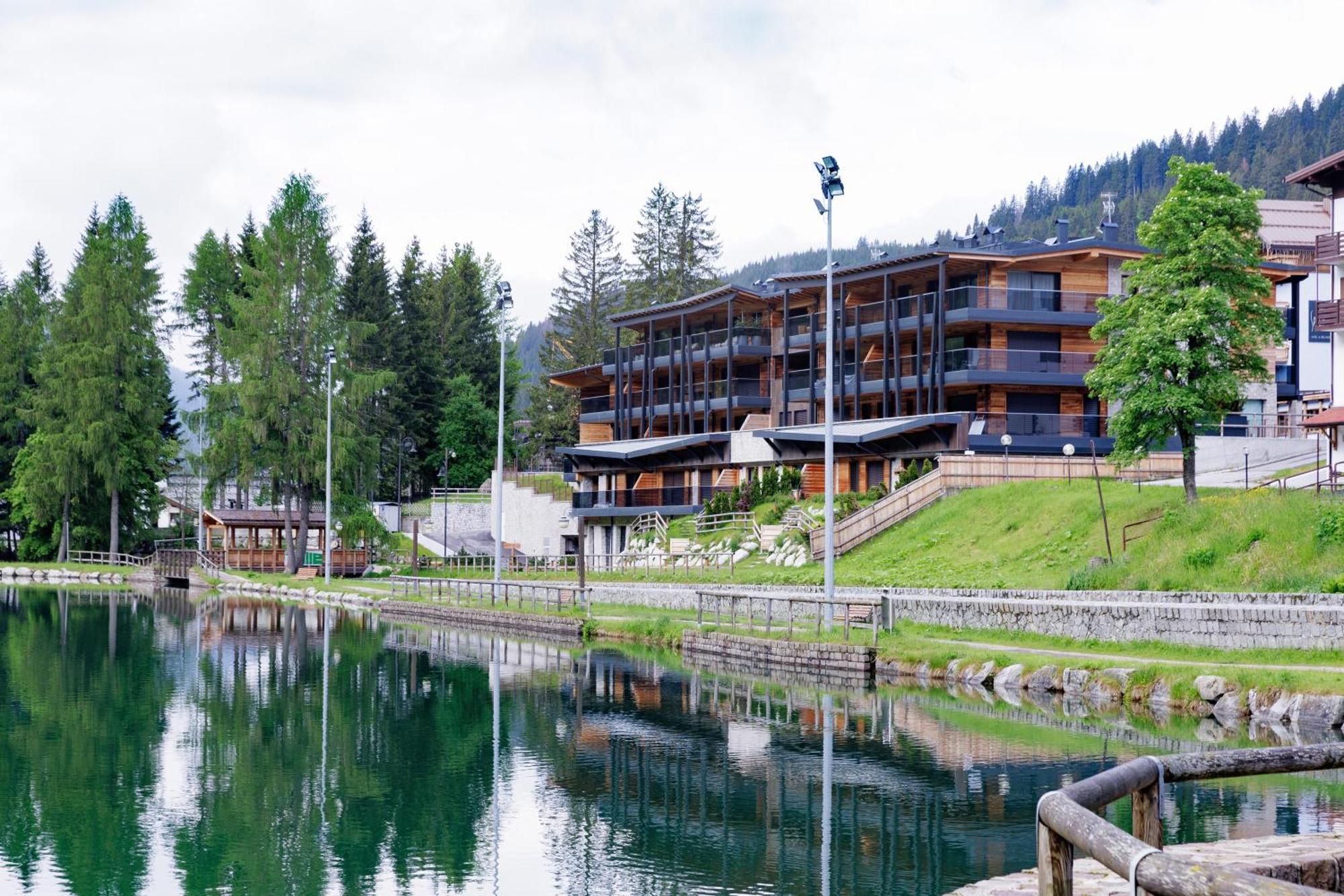 Campiglio Wood Apartment Madonna di Campiglio Luaran gambar